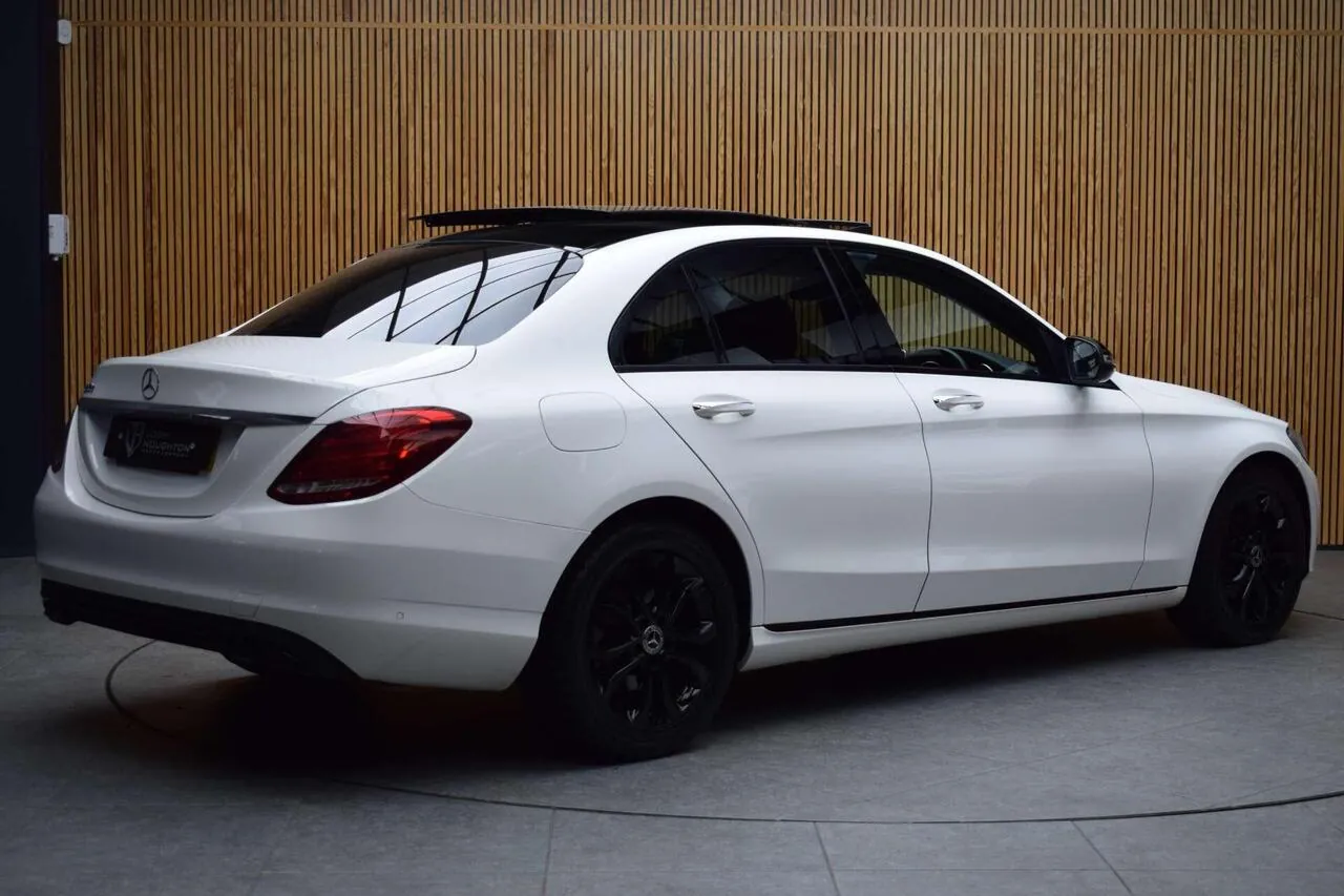 Mercedes-Benz C-Class 2017 photo 4