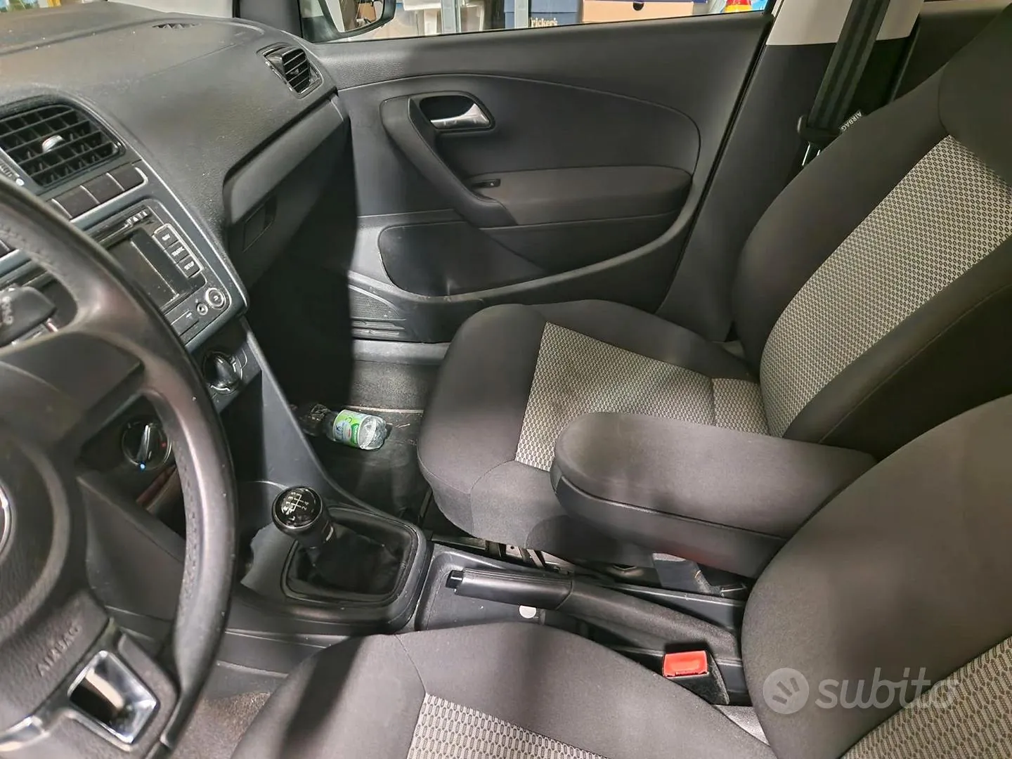 Volkswagen Polo 2013 photo 2