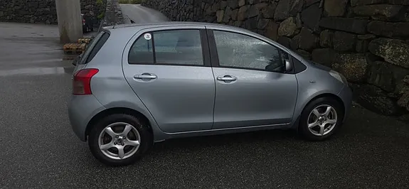 Toyota Yaris 2006 photo 5