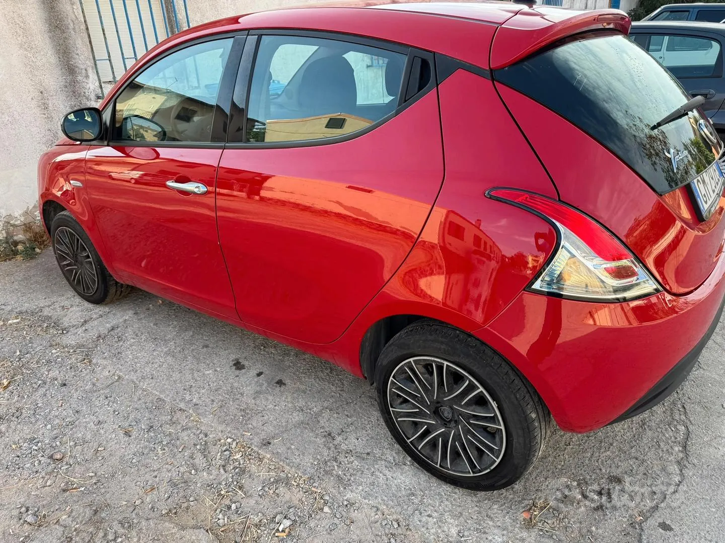 Lancia Ypsilon 2022 photo 2