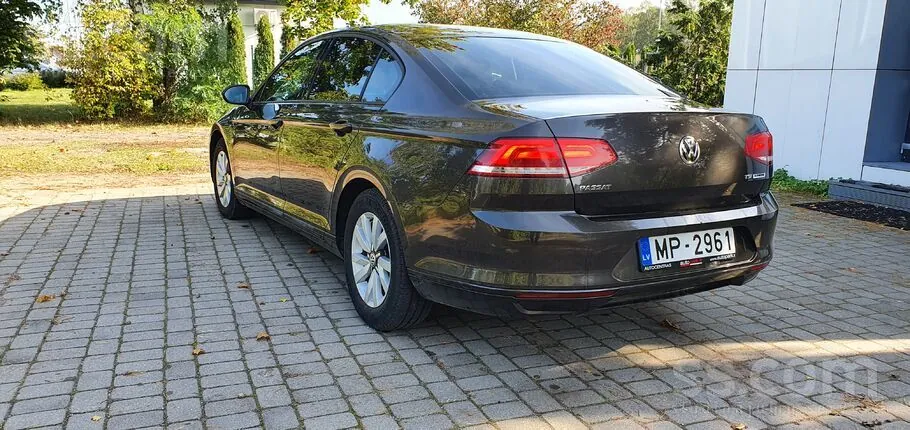 Volkswagen Passat 2016 photo 2