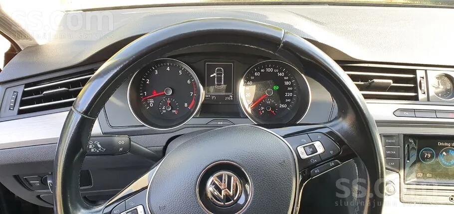 Volkswagen Passat 2016 photo 4