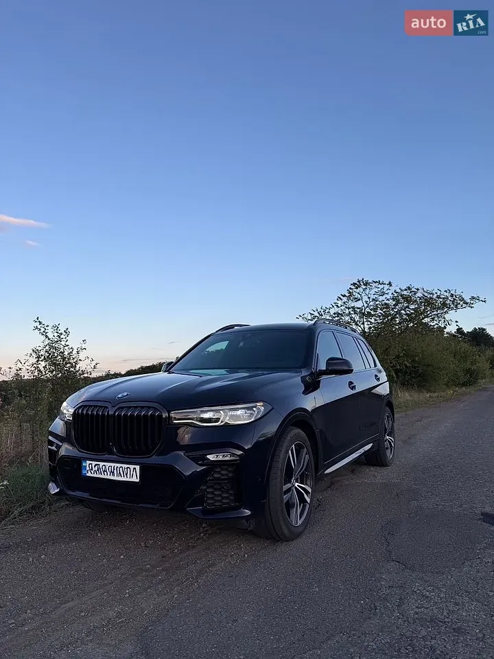 BMW X7
