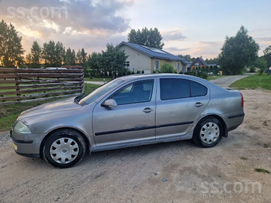 Skoda Octavia 2006 photo 2