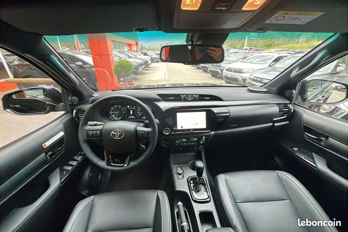 Toyota Hilux 2026 photo 3