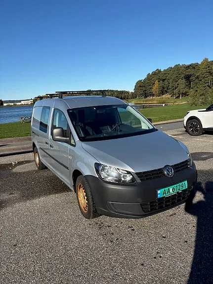 Volkswagen Caddy Maxi 2012 photo 2