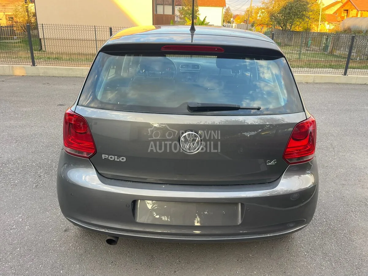 Volkswagen Polo 2012 photo 4