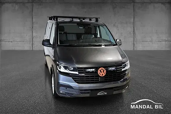 Volkswagen Transporter 2022 photo 3