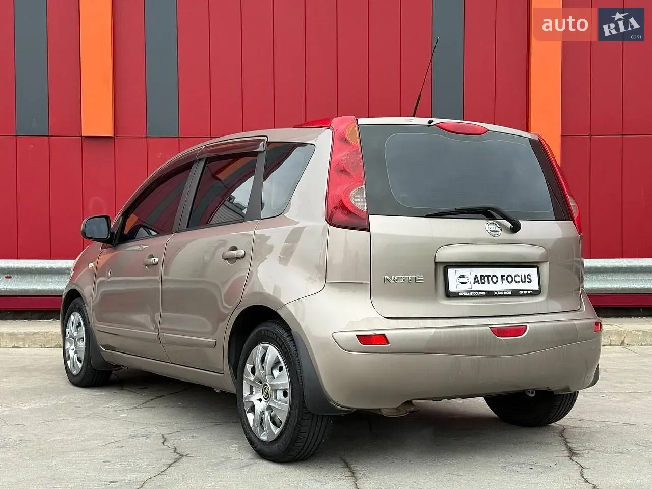 Nissan Note 2008 photo 5