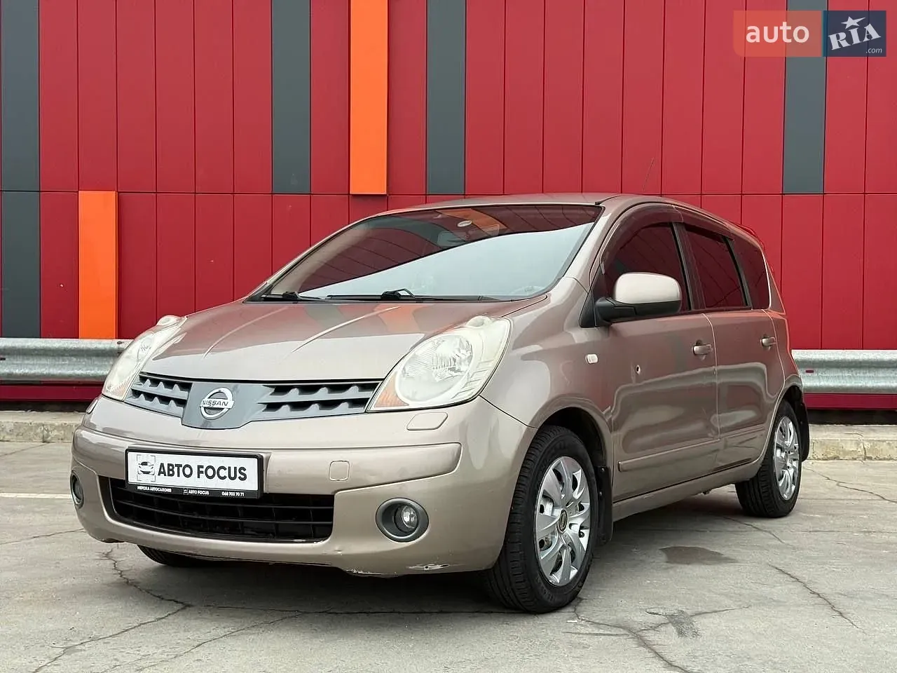 Nissan Note 2008 photo 4