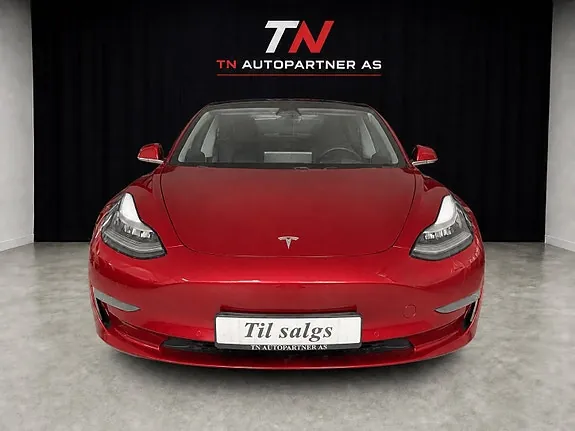 Tesla Model 3 2020 photo 2
