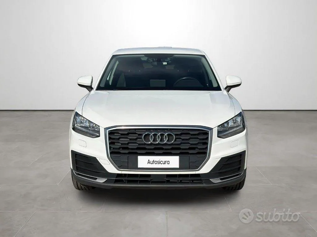 Audi Q2 2017 photo 2