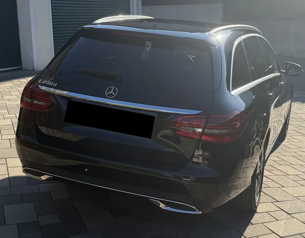 Mercedes-Benz C-Class 2019 photo 3