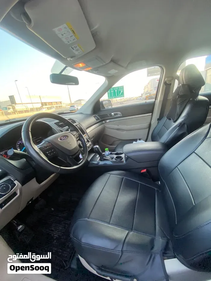 Ford Explorer 2019 photo 3