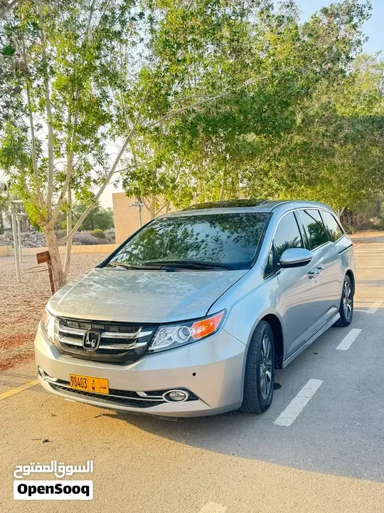 Honda Odyssey 2016 photo 2