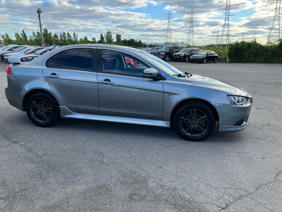 Mitsubishi Lancer 2015 photo 4