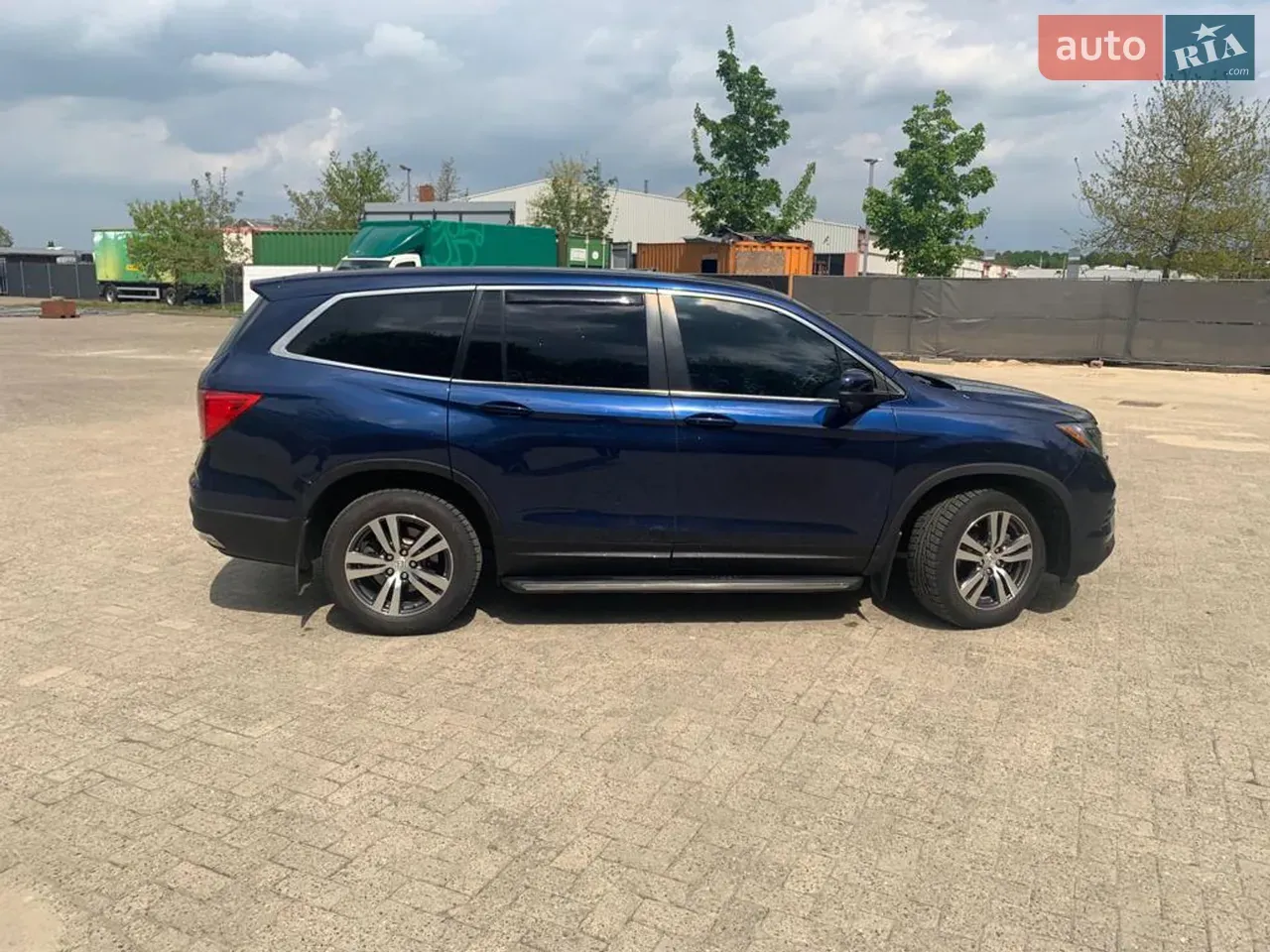 Honda Pilot 2016 photo 2