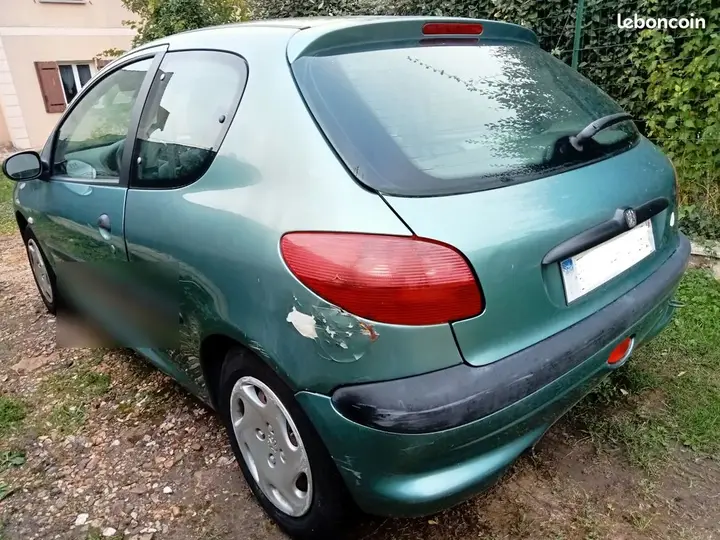 Peugeot 206