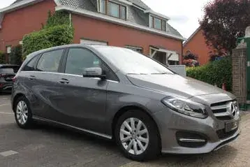 Mercedes-Benz B 180 2014 photo 3