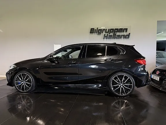 BMW M135I 2020 photo 4