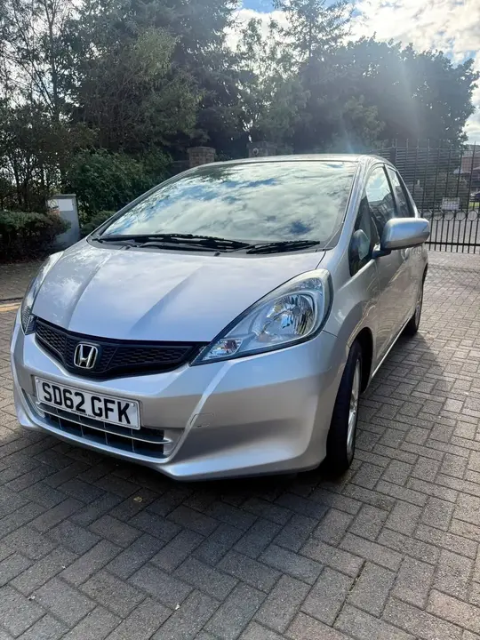 Honda Jazz 2012 photo 3