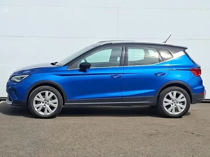 Seat Arona 2023 photo 4