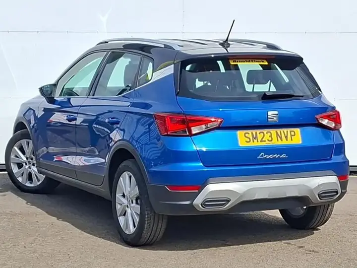 Seat Arona 2023 photo 2