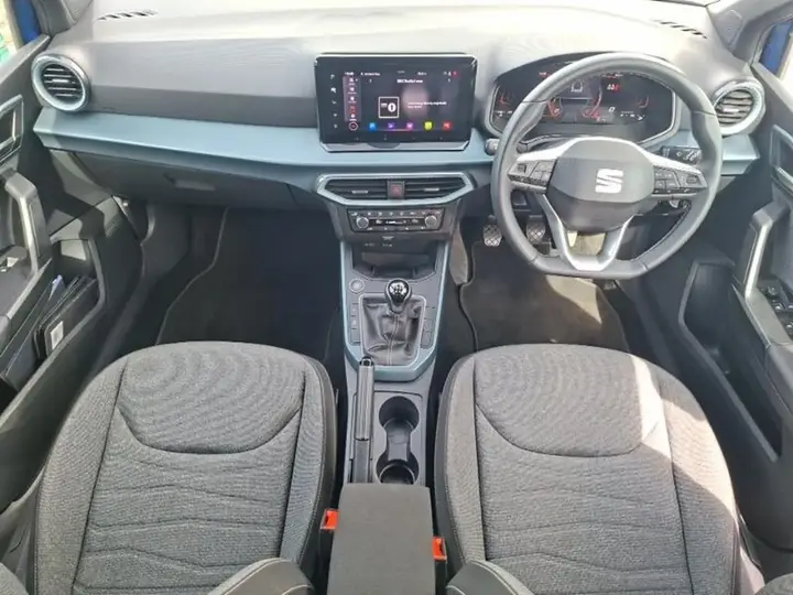 Seat Arona 2023 photo 3
