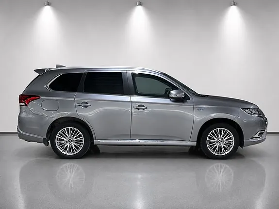 Mitsubishi Outlander 2019 photo 5