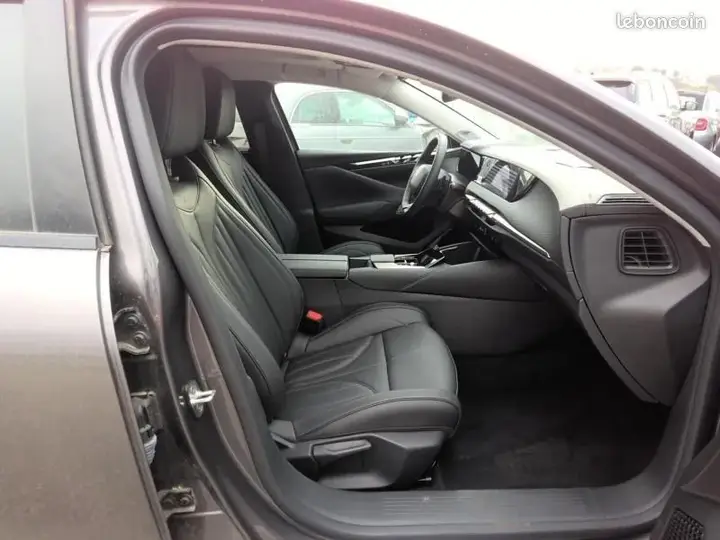 DS Automobiles Ds 4 2023 photo 3