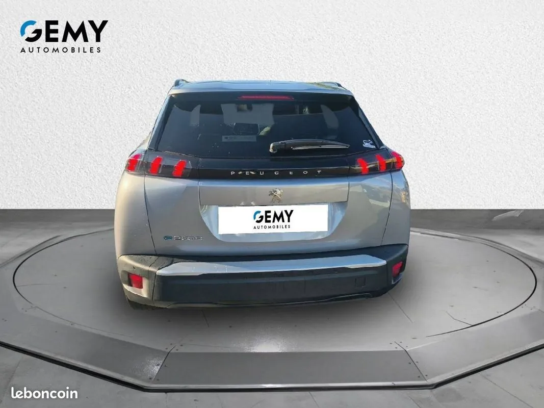 Peugeot 2008 2021 photo 5