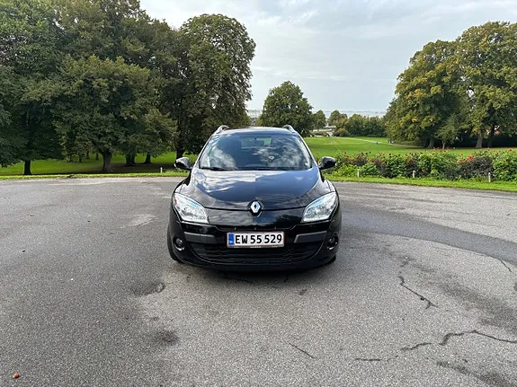 Renault Megane Iii 2011 photo 2
