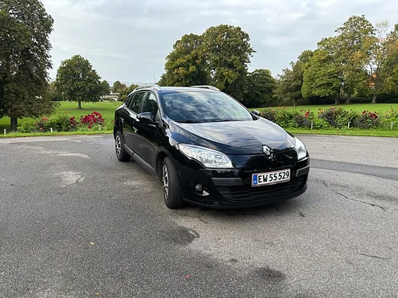 Renault Megane Iii 2011 photo 3