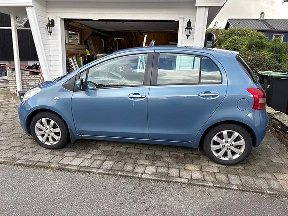 Toyota Yaris 2006 photo 3