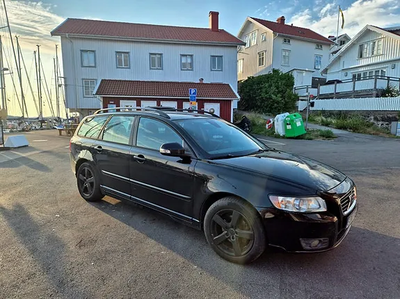 Volvo V50 2010 photo 4