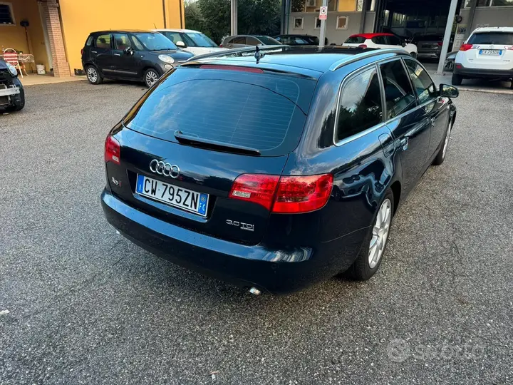 Audi A6 Avant 2005 photo 2