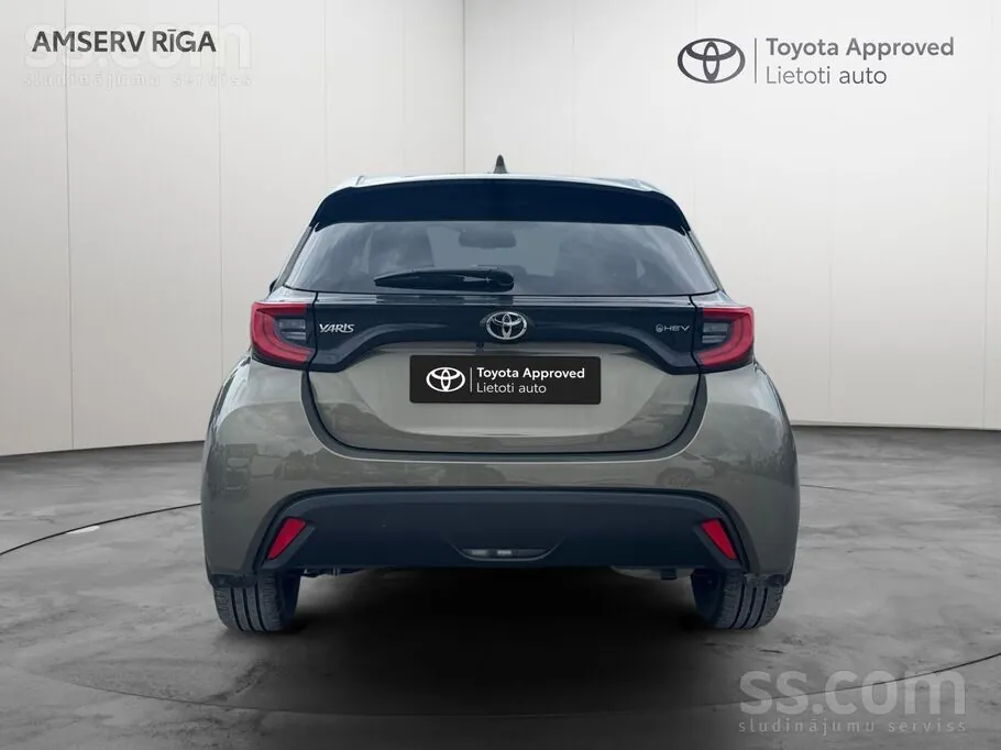 Toyota Yaris 2025 photo 4