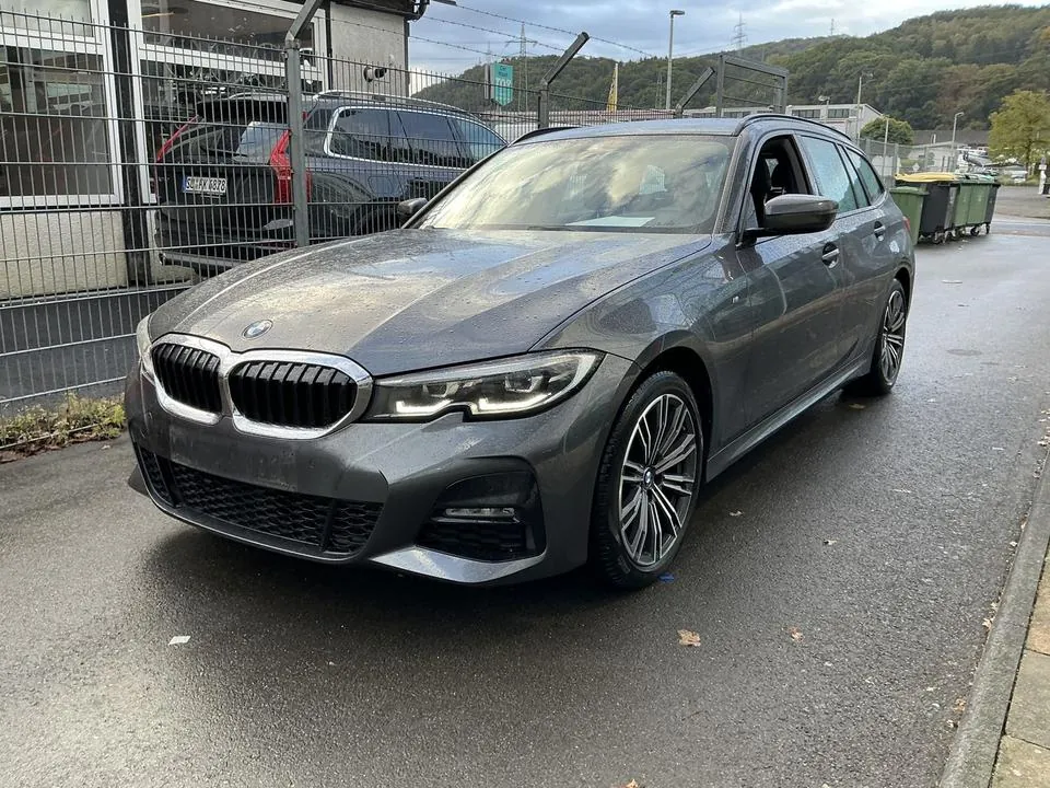 BMW 318D