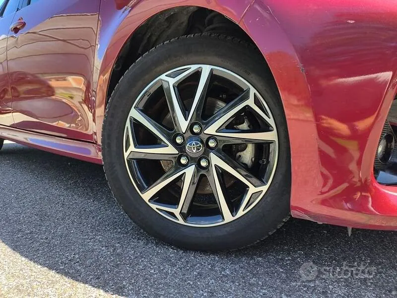 Toyota Yaris 2021 photo 2