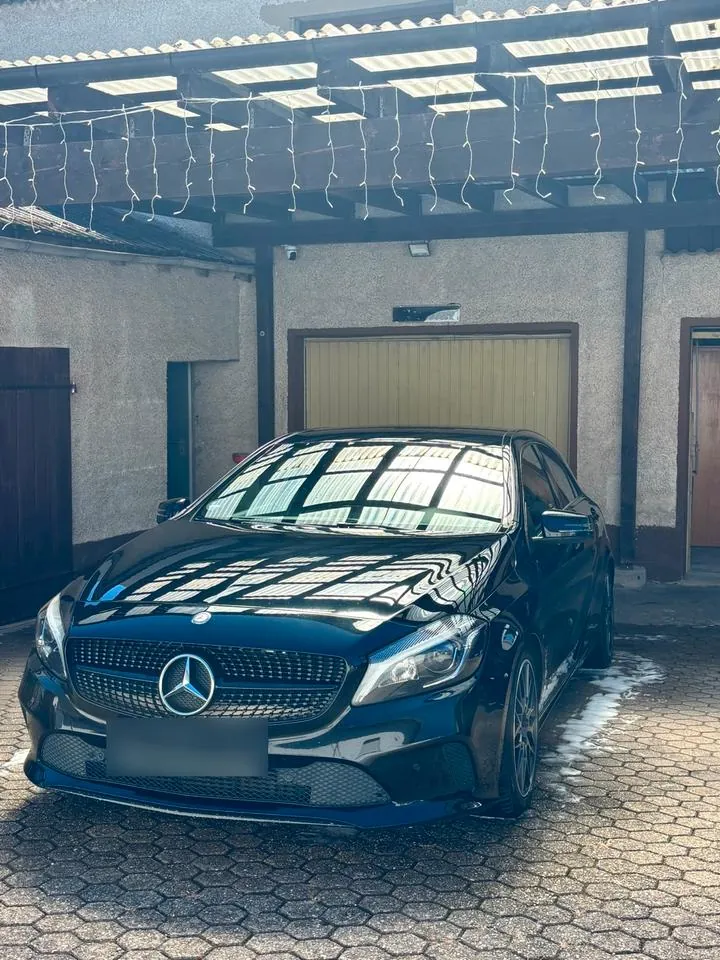 Mercedes-Benz A 200 D
