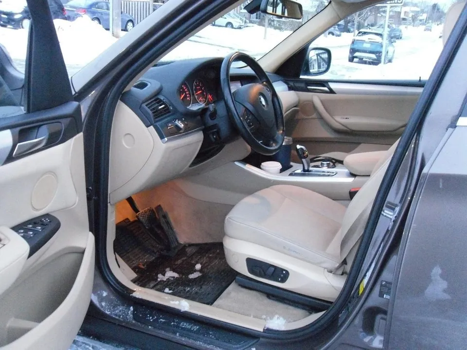 BMW X3 2012 photo 5