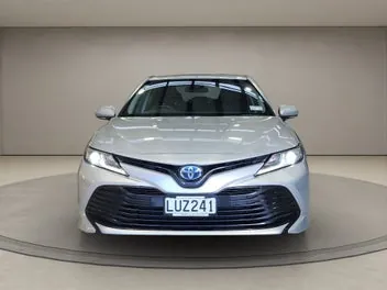 Toyota Camry 2018 photo 3
