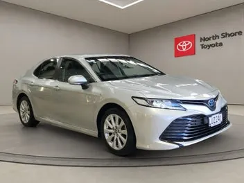 Toyota Camry 2018 photo 2