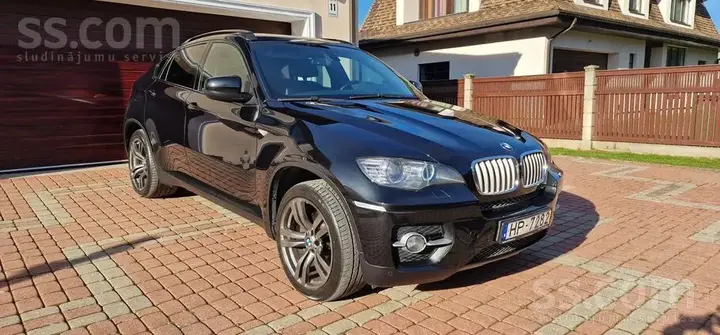 BMW X6