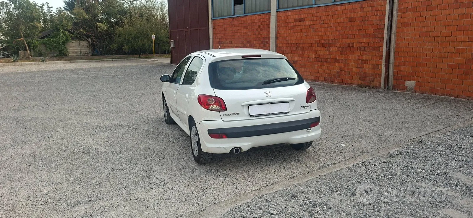 Peugeot 206 2010 photo 4