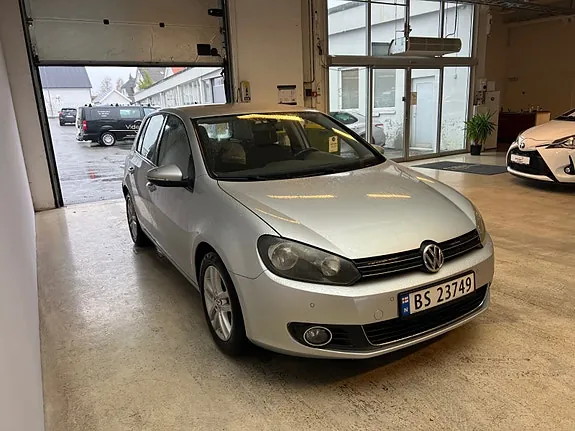 Volkswagen Golf Vi 2010 photo 4