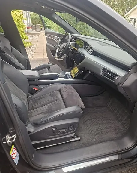 Audi E-Tron 2020 photo 4