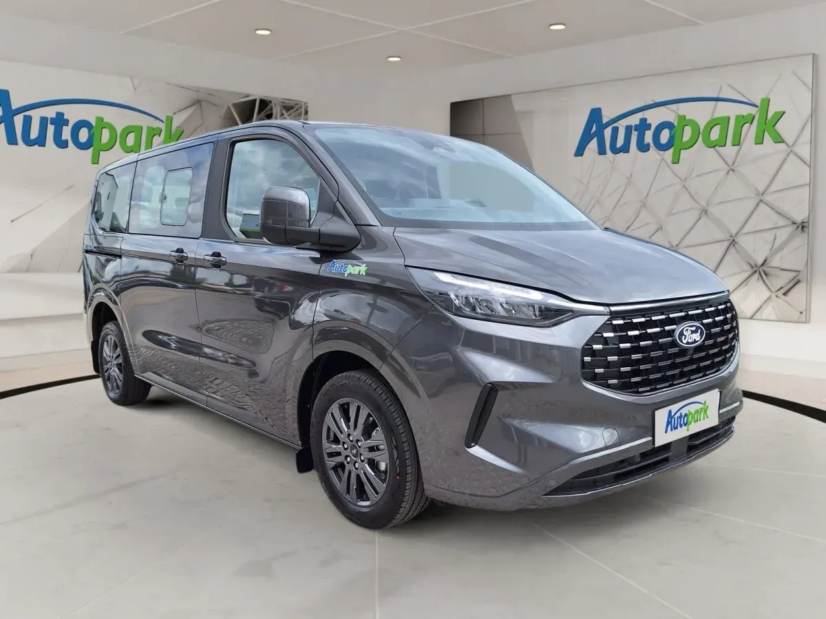 Ford Tourneo 2025 photo 3