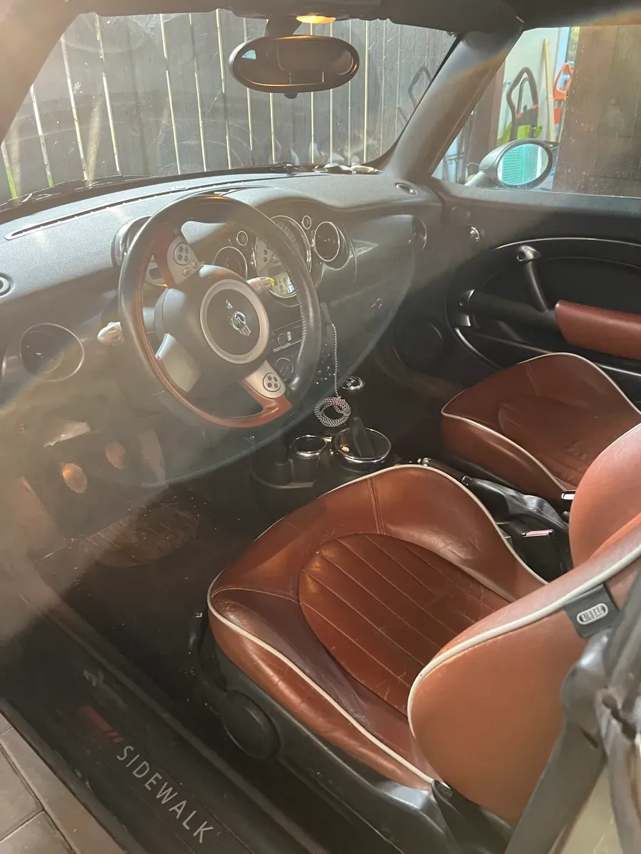 Mini Cabrio 2008 photo 2