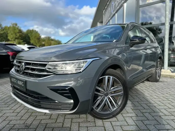 Volkswagen Tiguan 2023 photo 2